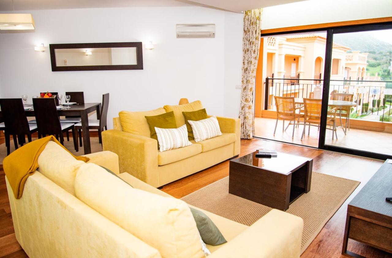 Stunning 2 Bedroom Apartment 500M To Luz Beach Екстер'єр фото